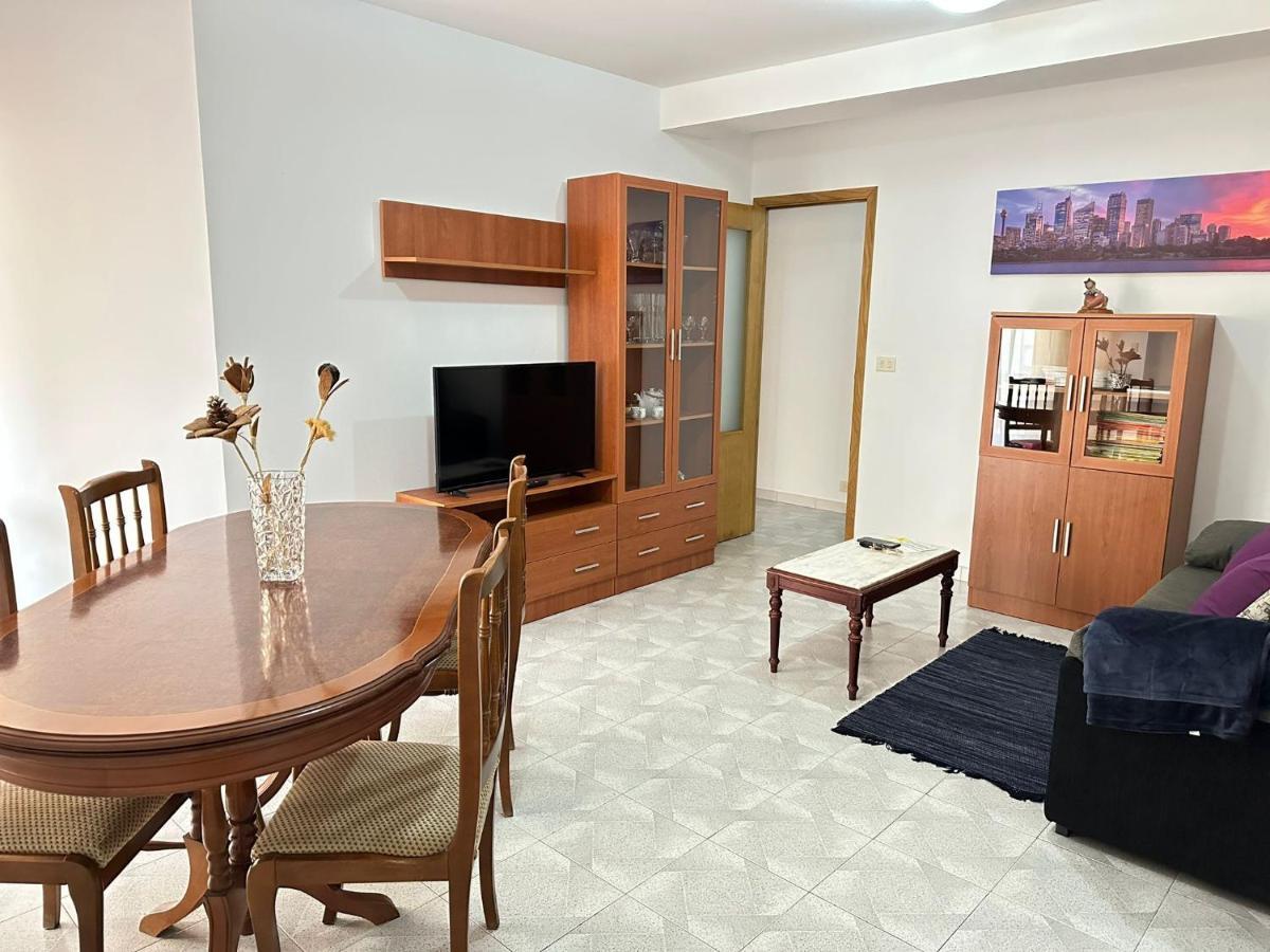 Piso Wifi En Rianxo Apartment Rianjo Bagian luar foto